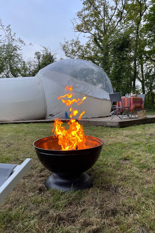 Vivez des moments romantiques et conviviaux dans notre hébergement insolite en Mayenne