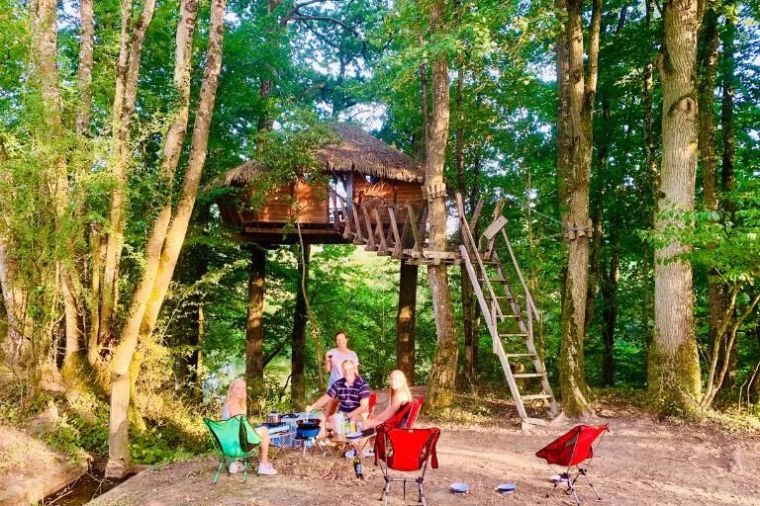 Déconnexion Naturelle : Séjour enCabane sans Écrans pour Familles